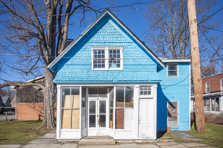 11 E Hill Rd, Covington, PA for sale - Building Photo - Image 3 of 36