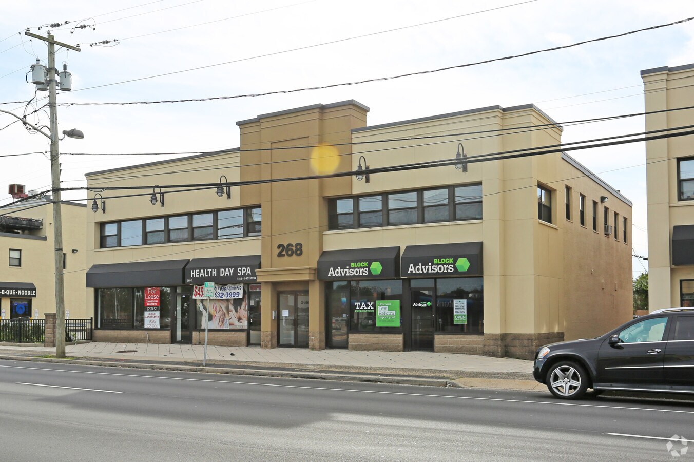 268 N Broadway, Hicksville, NY 11801