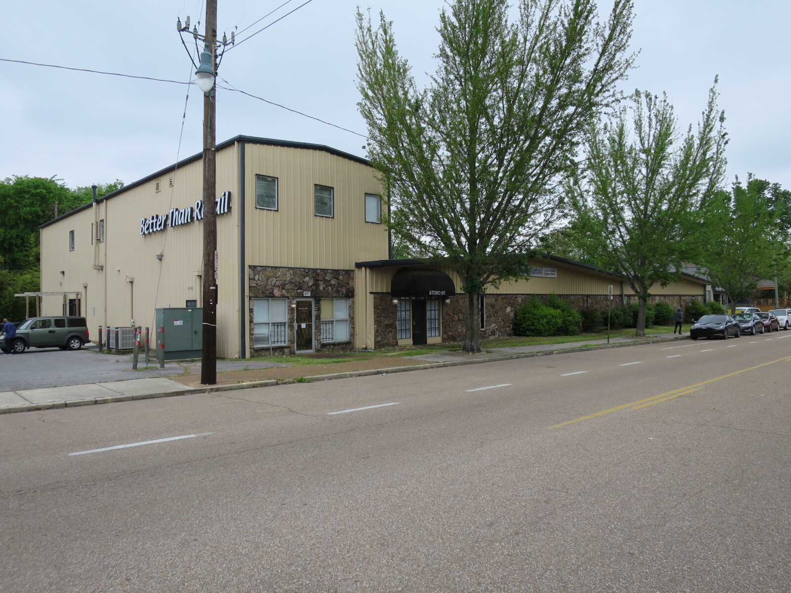 871 S Cooper St, Memphis, TN for lease Building Photo- Image 1 of 12