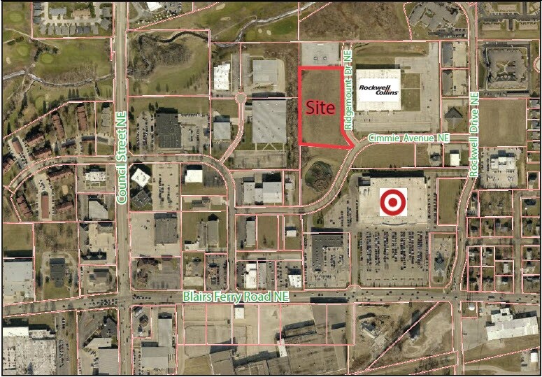Ridgemont Dr NE, Cedar Rapids, IA 52402