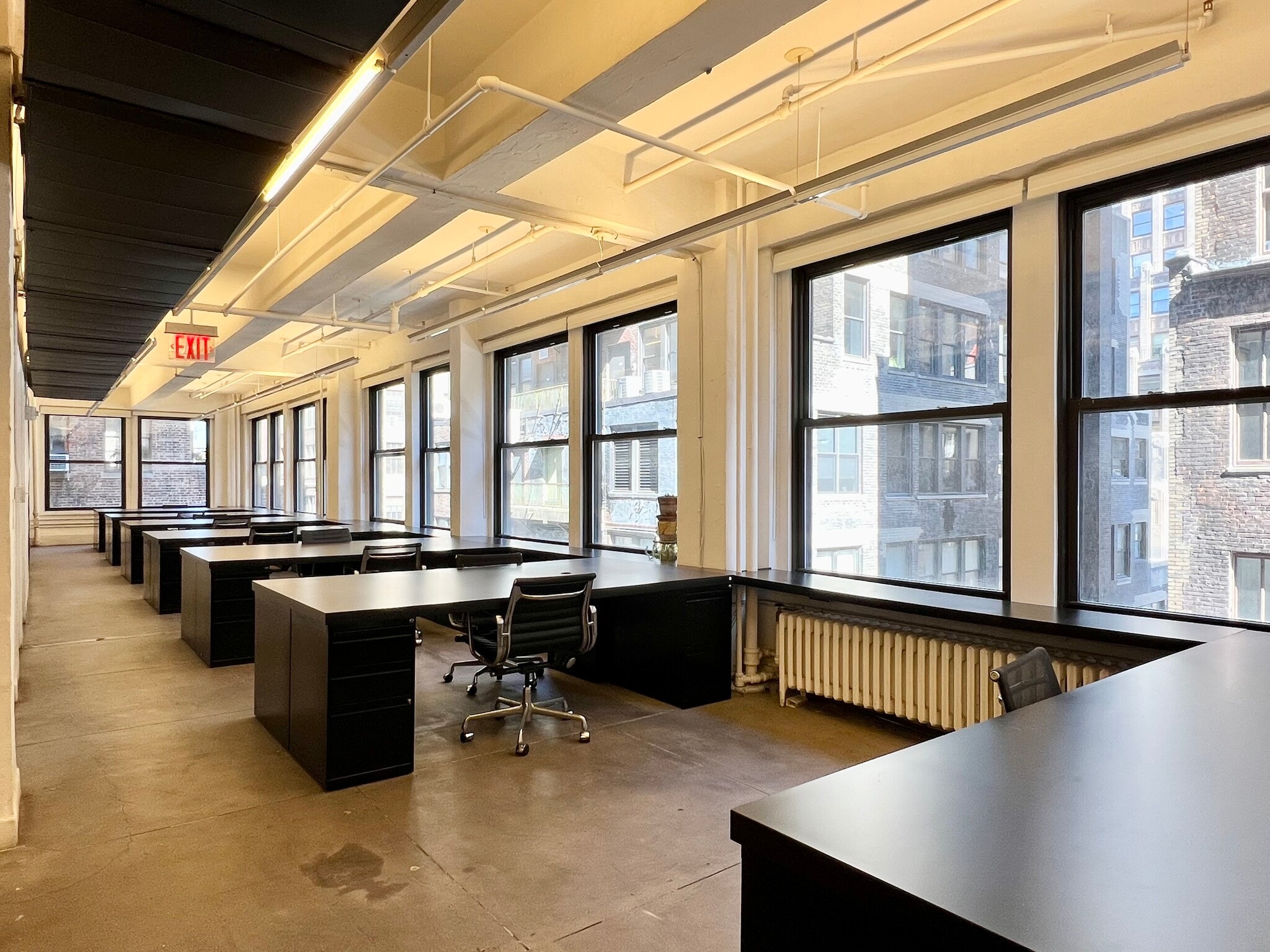 245-247 W 29th St, New York, NY for lease Interior Photo- Image 1 of 3