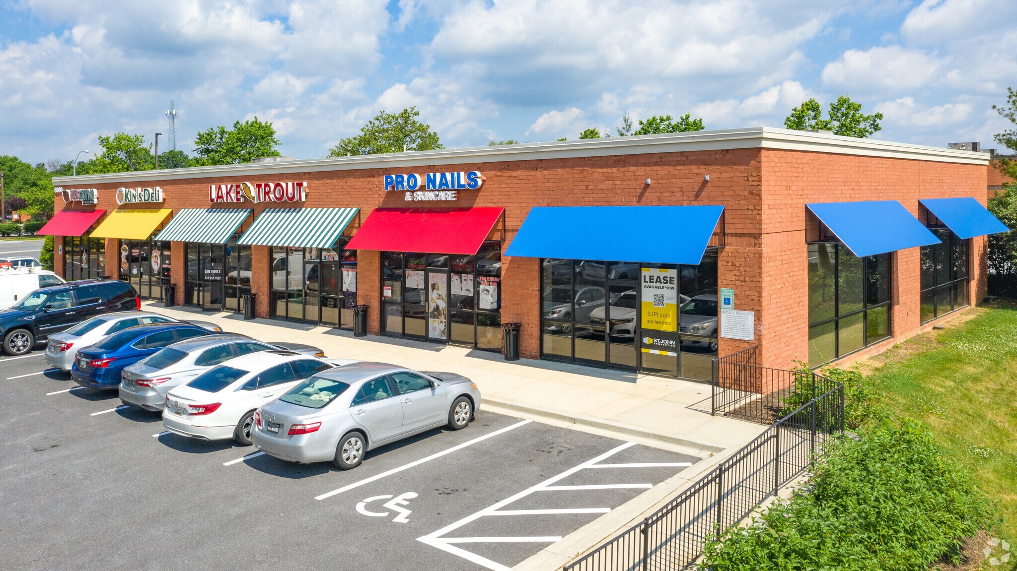 6860 Dogwood Rd, Windsor Mill, MD for sale Primary Photo- Image 1 of 1