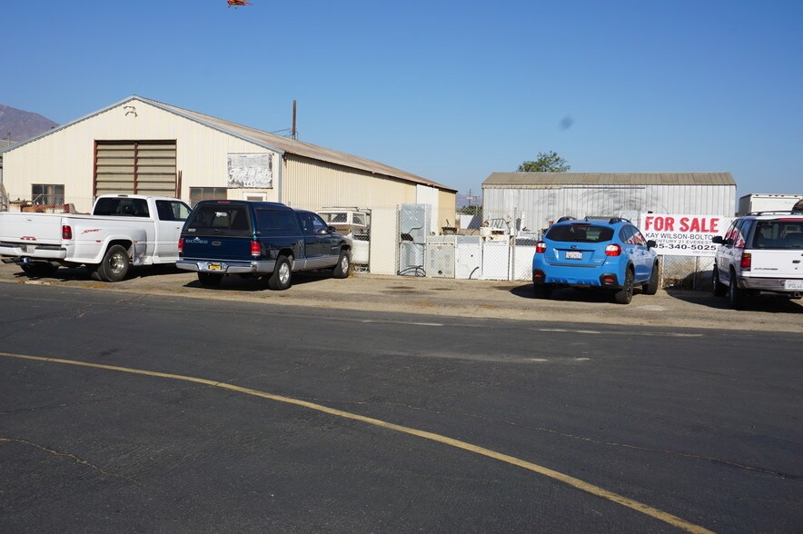 447 S Ojai St, Santa Paula, CA 93060