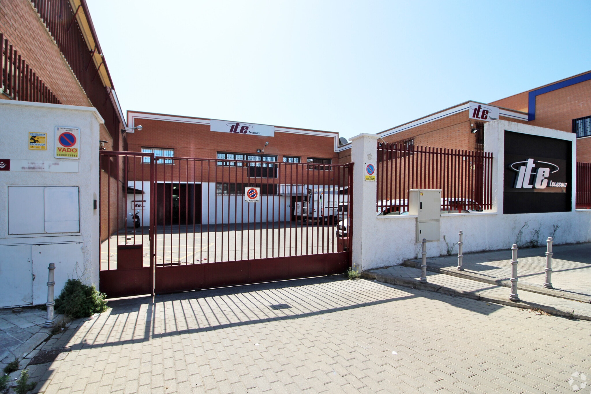 Industrial in Madrid, Madrid for lease Primary Photo- Image 1 of 4