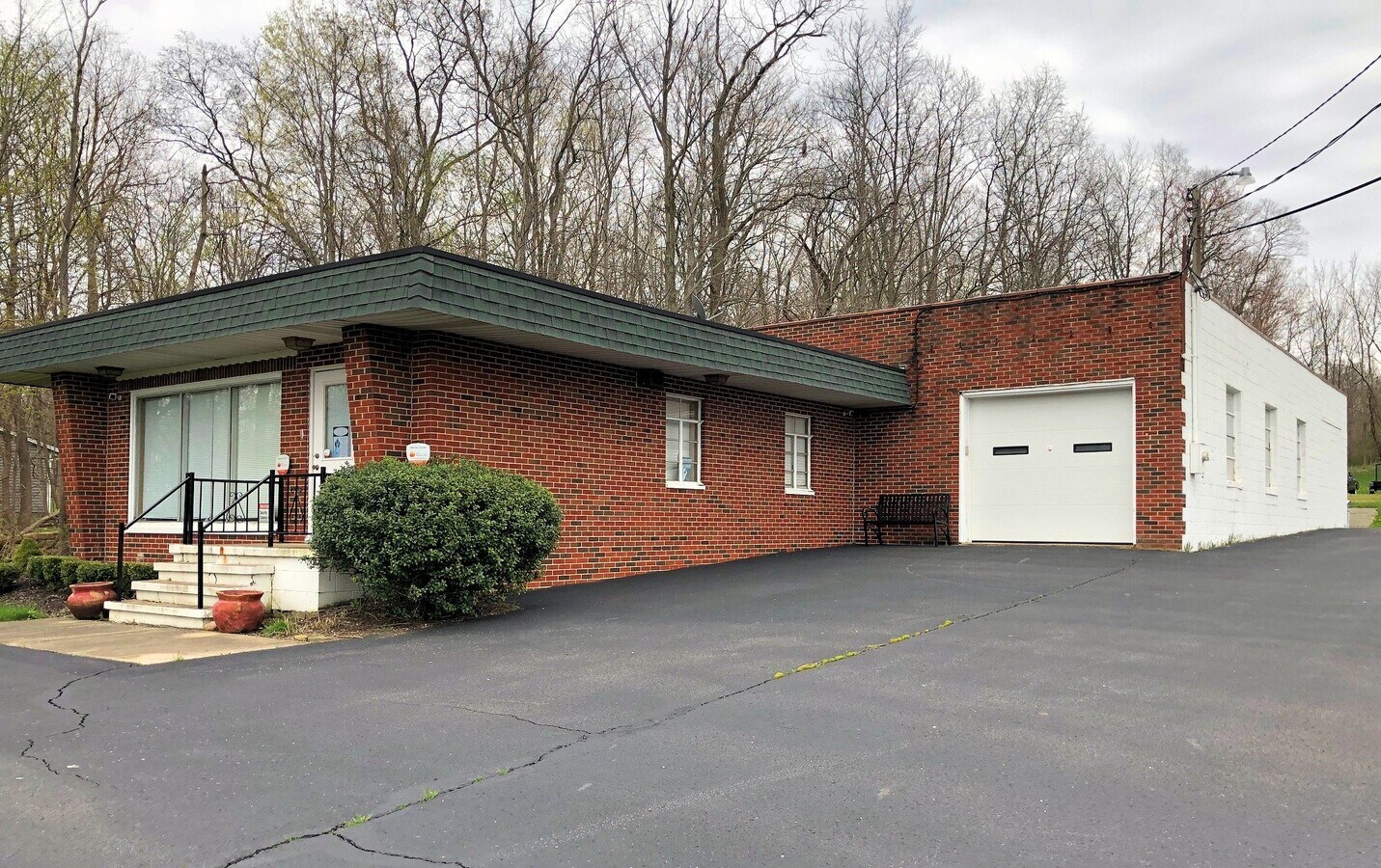 11764 Girdled Rd, Painesville, OH 44077