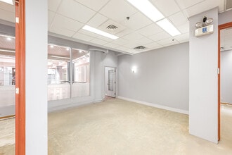 1231 Rue Sainte-Catherine O, Montréal, QC for lease Interior Photo- Image 2 of 5