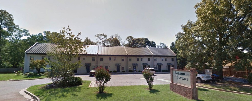 706 Mason Ter, Perry, GA for sale - Primary Photo - Image 1 of 1