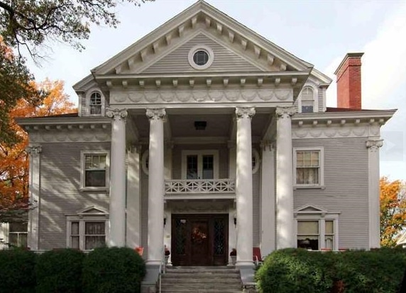 230 Wellington St, Traverse City, MI for sale - Building Photo - Image 2 of 120