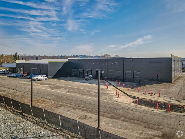 3701 20th St E, Fife, WA for sale - Primary Photo - Image 1 of 1