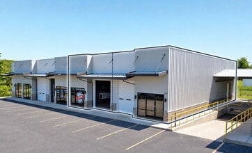 2605 W Storage Parkway Rd, Rogers, AR for lease Interior Photo- Image 1 of 12