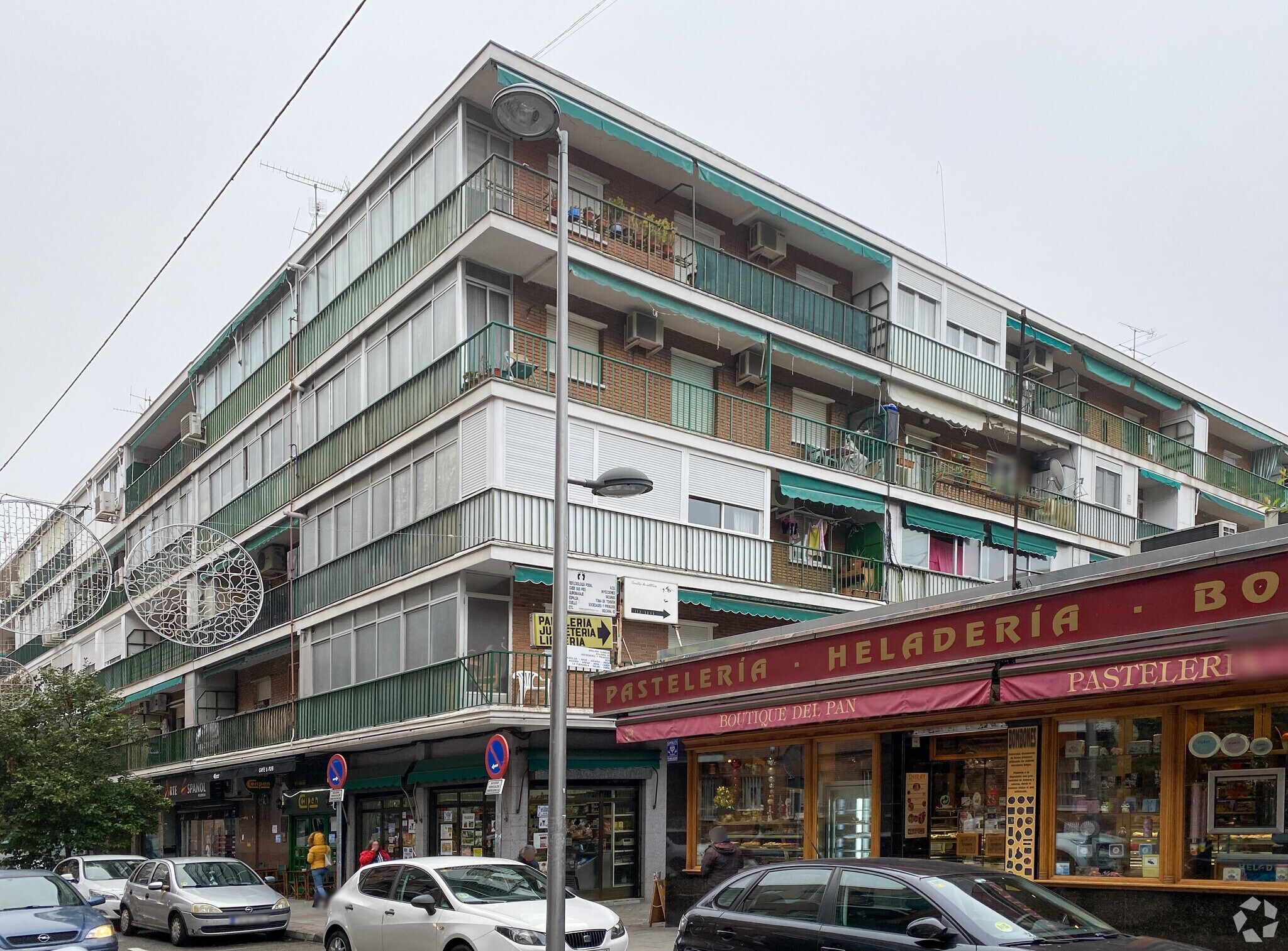 Calle Boltaña, 62, Madrid, Madrid for sale Primary Photo- Image 1 of 1