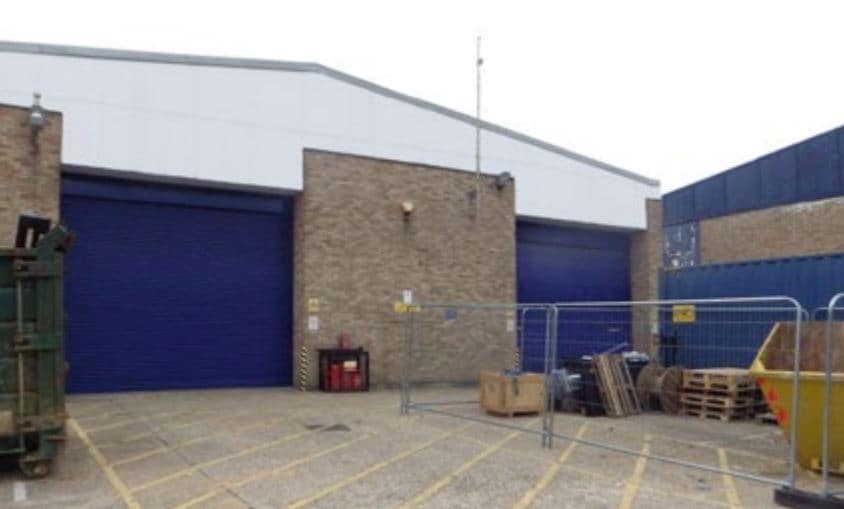 Osborn Way, Hook for sale Primary Photo- Image 1 of 1