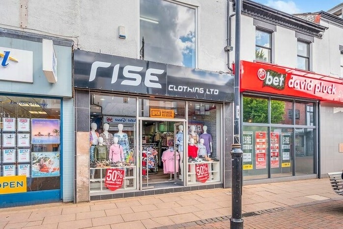 22 Albert Rd, Widnes for sale Building Photo- Image 1 of 1