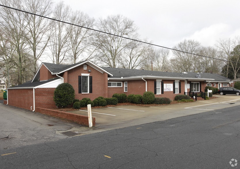 5990 Love St, Austell, GA for lease - Building Photo - Image 2 of 9