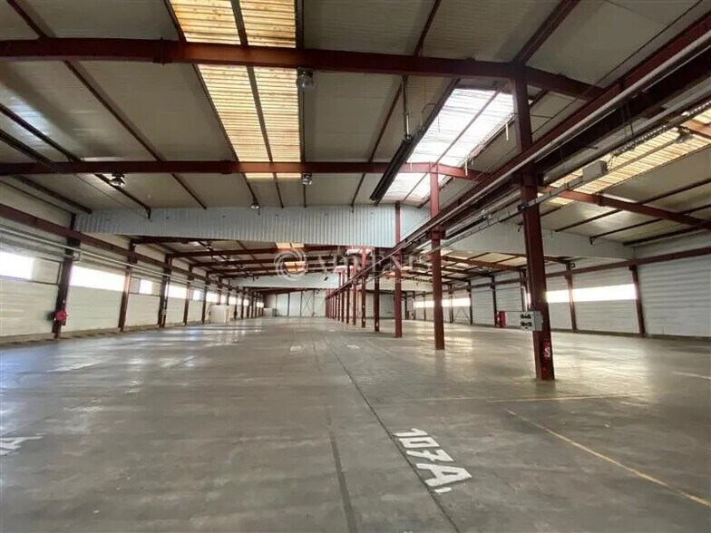 Flex in Bonneuil-sur-Marne for lease - Building Photo - Image 2 of 4