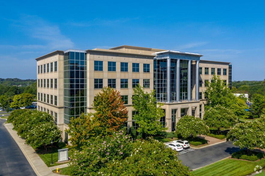 13860 Ballantyne Corporate Pl, Charlotte, NC for lease - Building Photo - Image 1 of 8