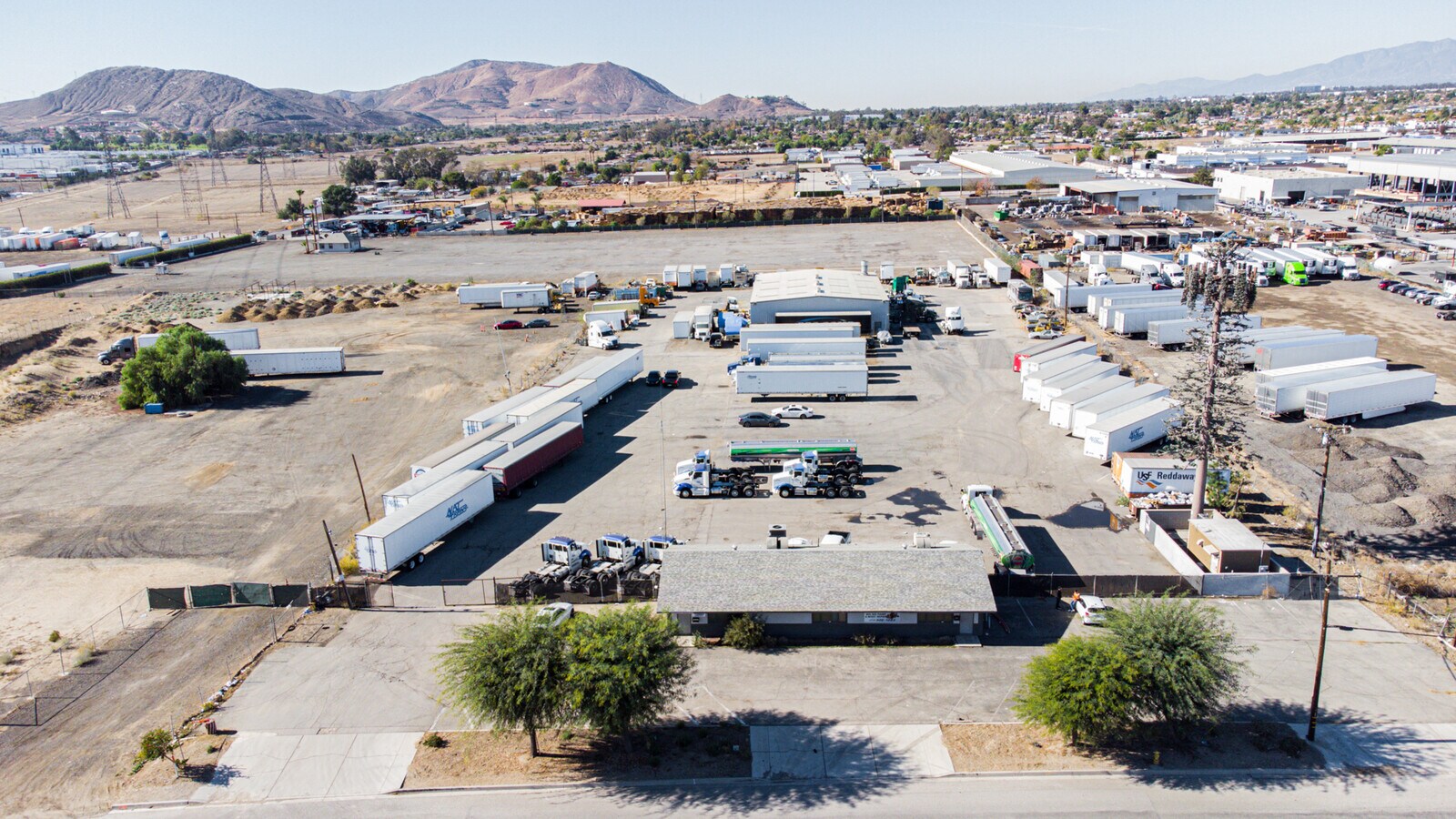 2830 S Riverside Ave, Bloomington, CA 92316