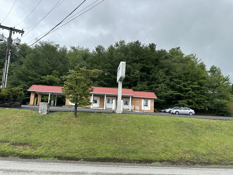 12256 Veterans Memorial Hwy, Reedsville, WV for sale - Building Photo - Image 3 of 21