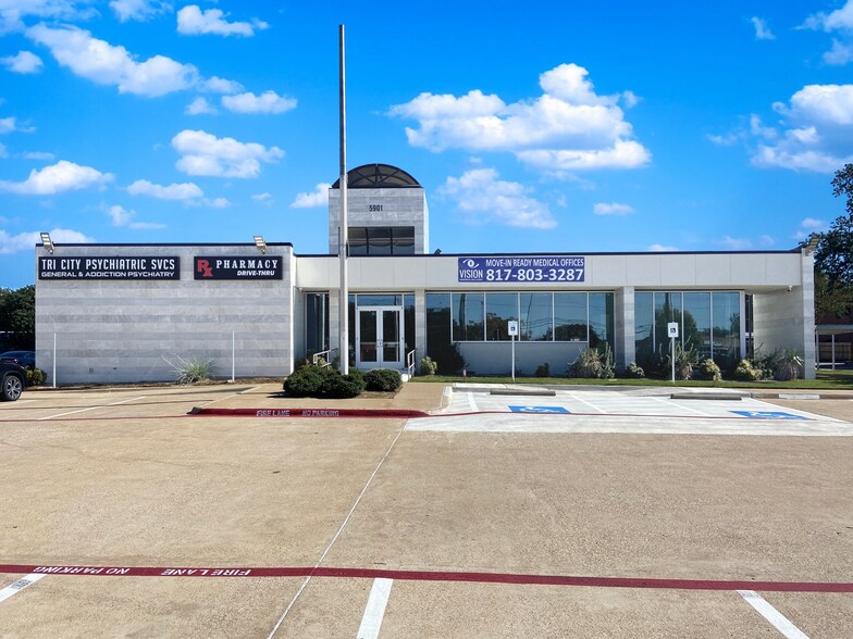 5901 S Cooper St, Arlington, TX for sale - Building Photo - Image 1 of 1