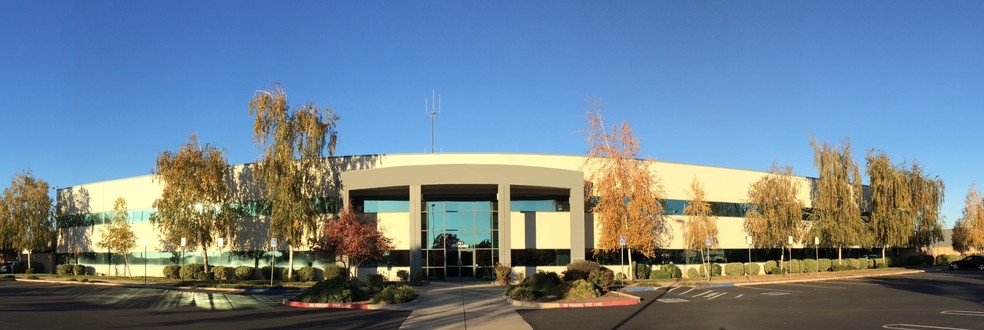 4701 Stoddard Rd, Modesto, CA for lease - Building Photo - Image 2 of 4