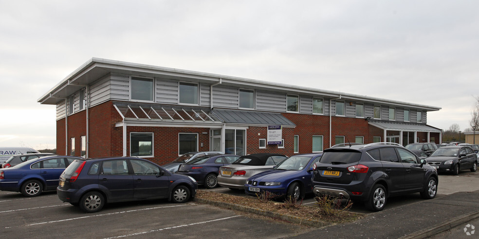 St Thomas Pl, Ely for sale - Primary Photo - Image 1 of 1