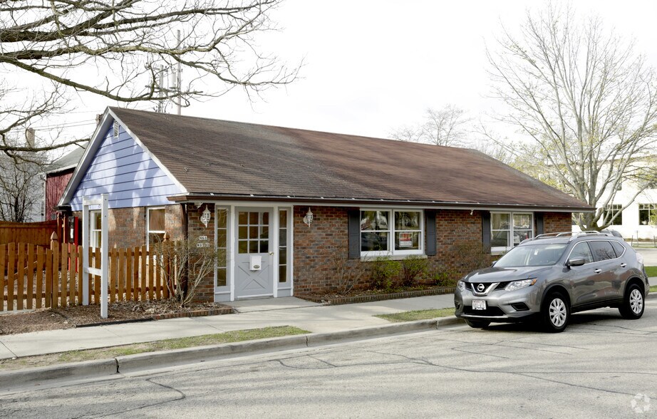 N61W6321 Turner St, Cedarburg, WI for sale - Primary Photo - Image 1 of 1