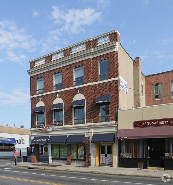 283-285 Fulton Ave, Hempstead, NY for sale - Primary Photo - Image 1 of 1