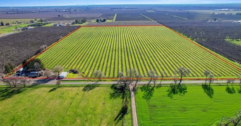 5707 Bennett Rd, Chico, CA for sale - Primary Photo - Image 1 of 1