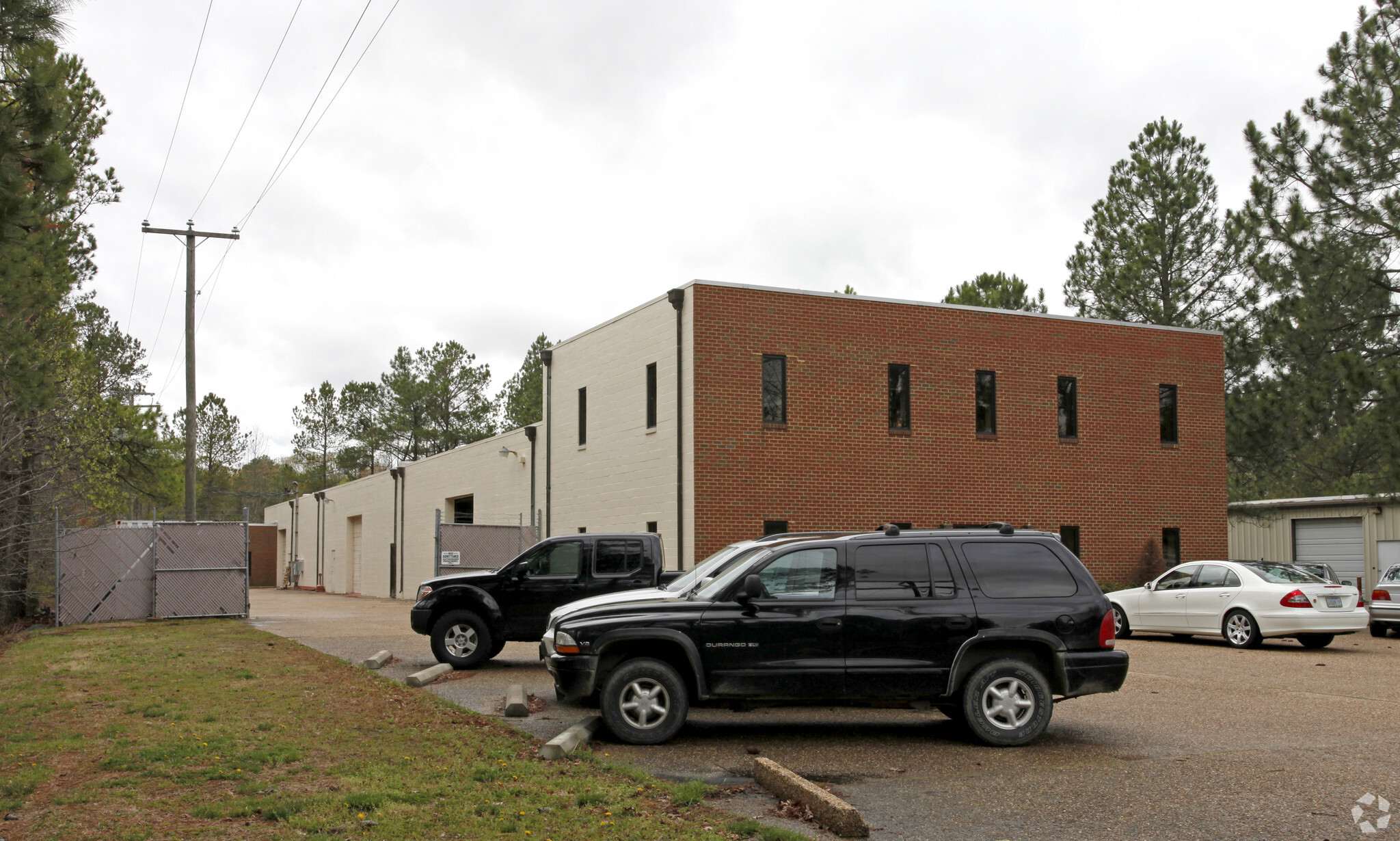 201 Production Dr, Yorktown, VA for lease Primary Photo- Image 1 of 53