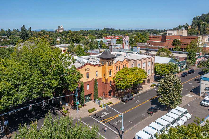 566-576 Olive St, Eugene, OR for lease - Building Photo - Image 2 of 5