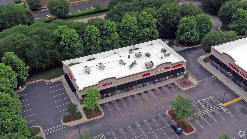 5260 Capital Blvd, Raleigh, NC for lease - Building Photo - Image 1 of 2