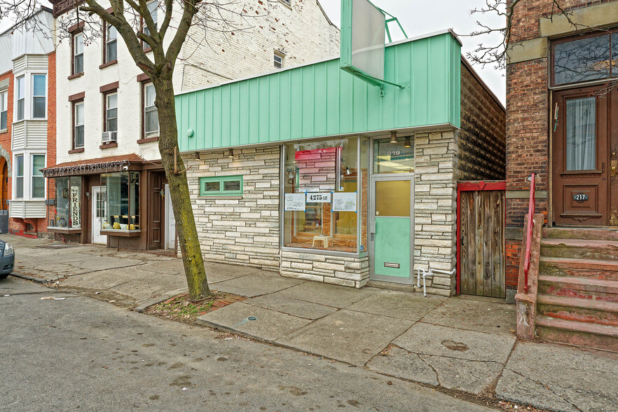 219 4th St, Troy, NY for sale - Building Photo - Image 1 of 1