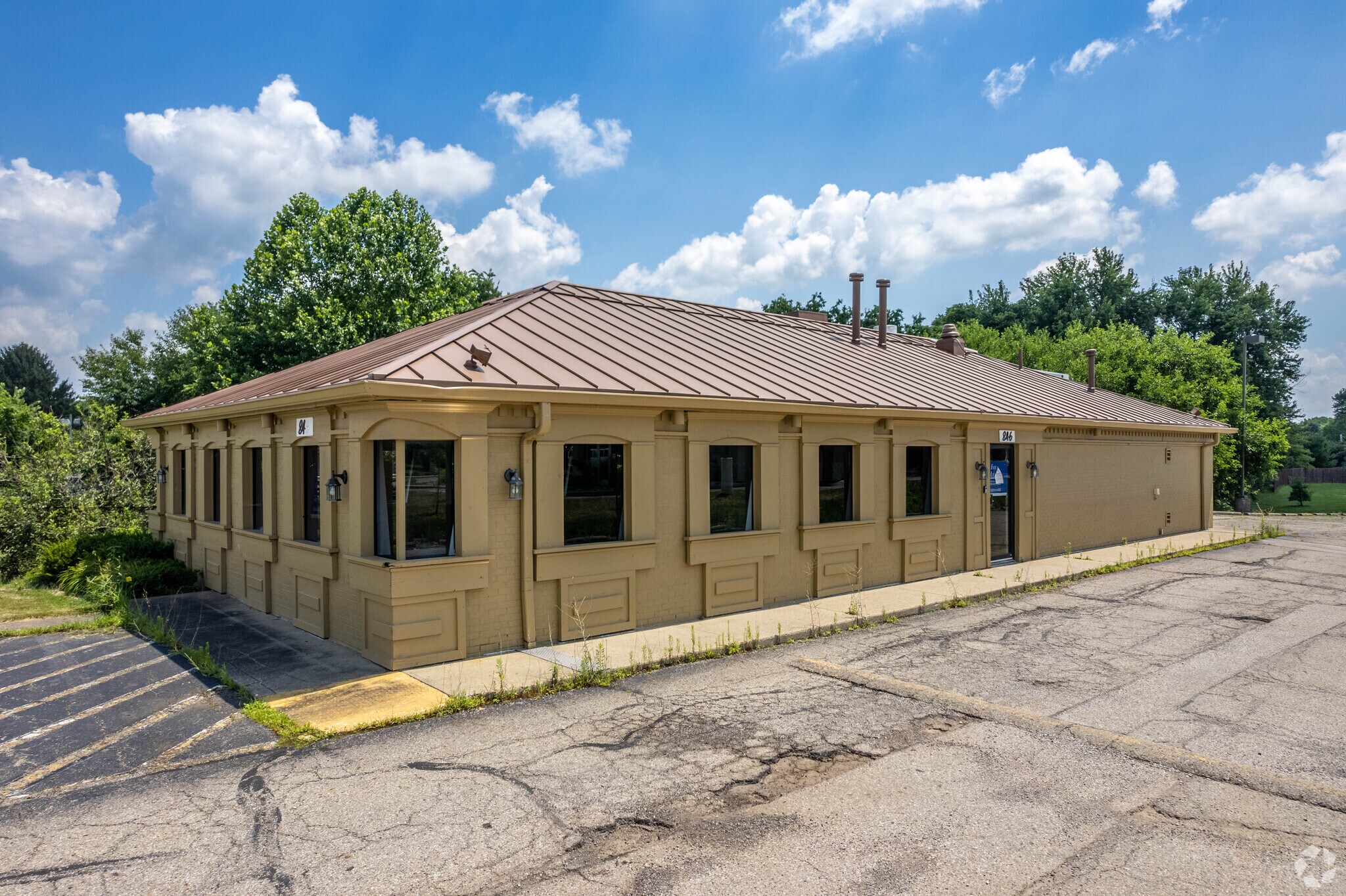 846 Hebron Rd, Heath, OH for sale Primary Photo- Image 1 of 1