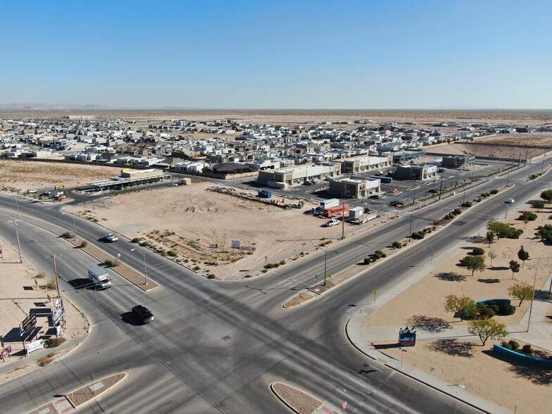 Pebble Hills Blvd, El Paso, TX for lease - Building Photo - Image 3 of 3