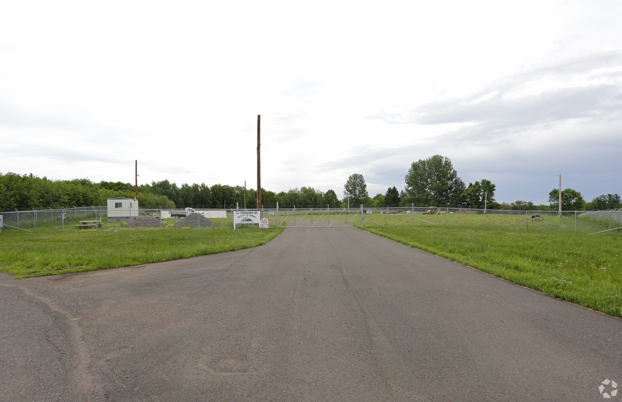 I 35, Barnum, MN for sale Primary Photo- Image 1 of 1