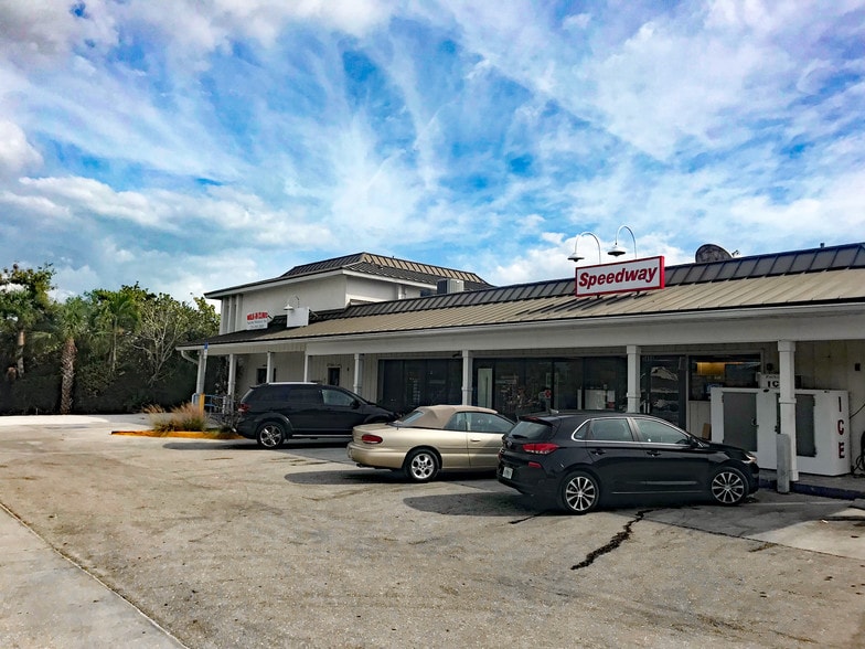 2491-2499 Palm Ridge Rd, Sanibel, FL for lease - Building Photo - Image 2 of 12
