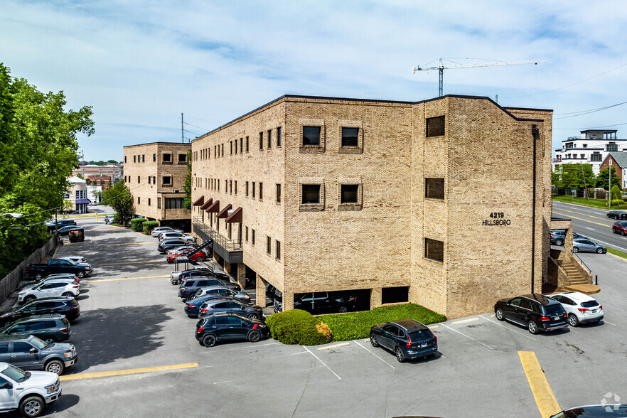 4205-4219 Hillsboro Pike, Nashville, TN for lease - Building Photo - Image 3 of 12