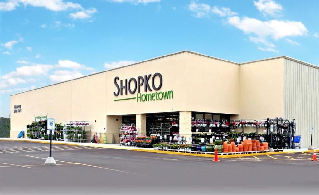 819 11th Ave SW, Waukon, IA for sale Building Photo- Image 1 of 1