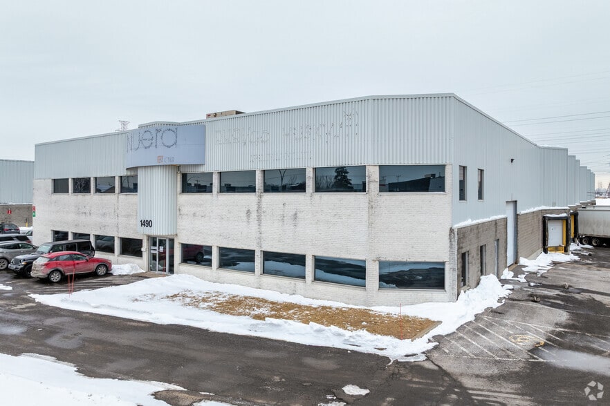 1450-1490 Boul Dagenais O, Laval, QC for lease - Building Photo - Image 1 of 3
