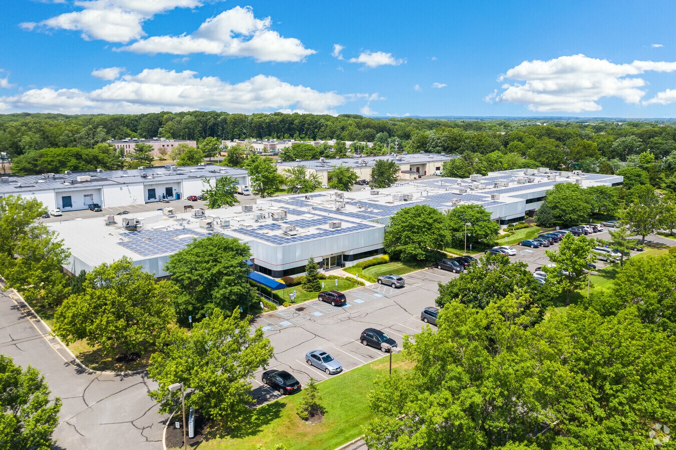 6 Industrial Way W, Eatontown, NJ 07724 Meridian Center III