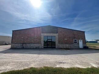 More details for 1730 W Church St, Sandwich, IL - Retail for Sale