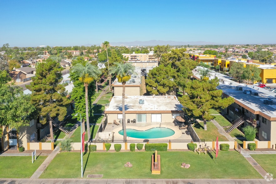 5902 W Royal Palm Rd, Glendale, AZ for sale - Primary Photo - Image 1 of 1