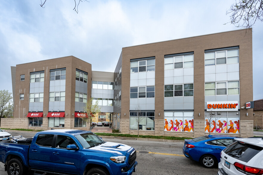 7240 W Devon Ave, Chicago, IL for sale - Building Photo - Image 3 of 22