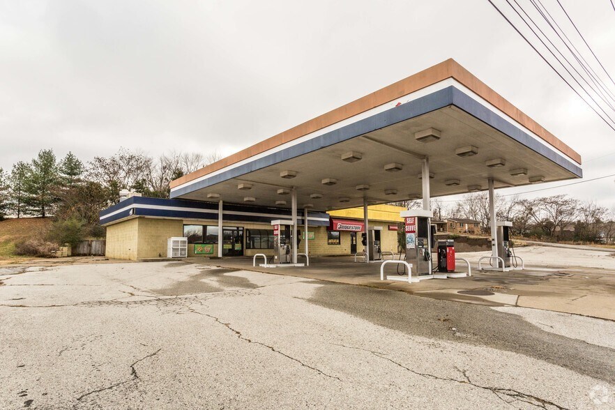 508 Henslee Dr, Dickson, TN for sale - Primary Photo - Image 1 of 1