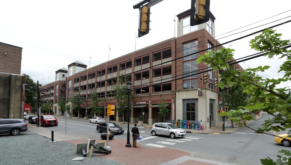 200-318 E Water St, Charlottesville, VA for sale - Building Photo - Image 2 of 4