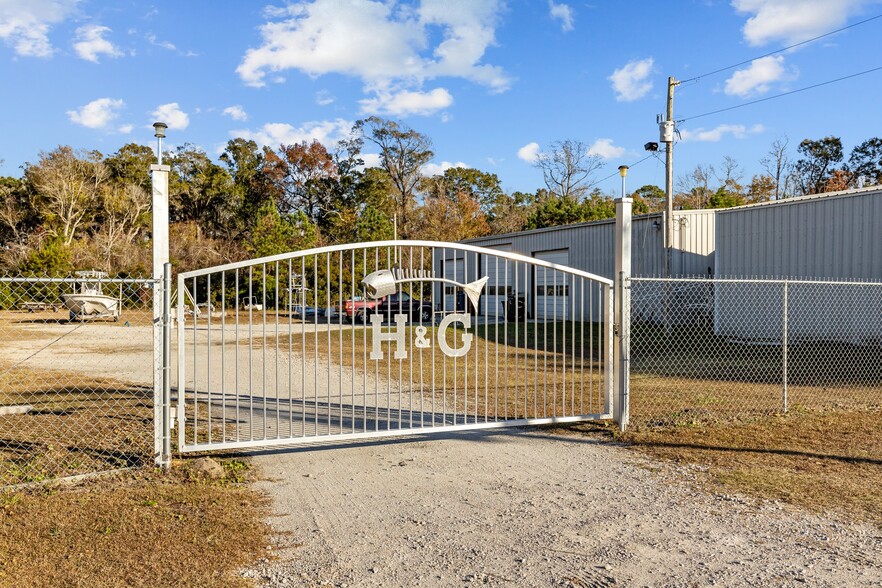 971 Harkers Island Rd, Beaufort, NC for sale - Building Photo - Image 2 of 5