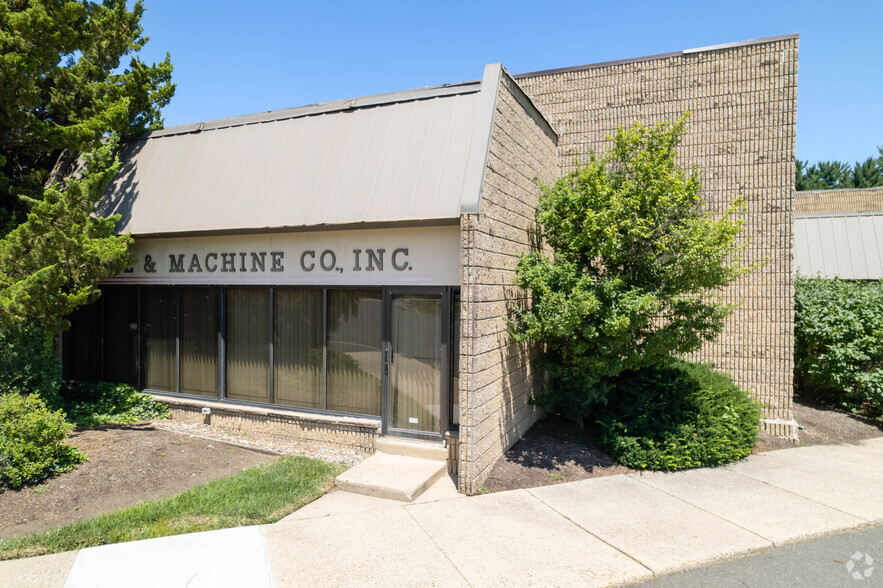 1273 N Church St, Moorestown, NJ for sale - Building Photo - Image 1 of 1