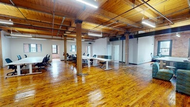954 W Washington Blvd, Chicago, IL for lease Interior Photo- Image 2 of 6