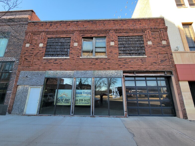 110 W 2nd St, Grand Island, NE for sale - Primary Photo - Image 1 of 1