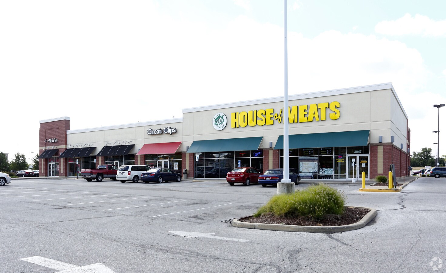 30433047 Glendale Ave, Toledo, OH 43614